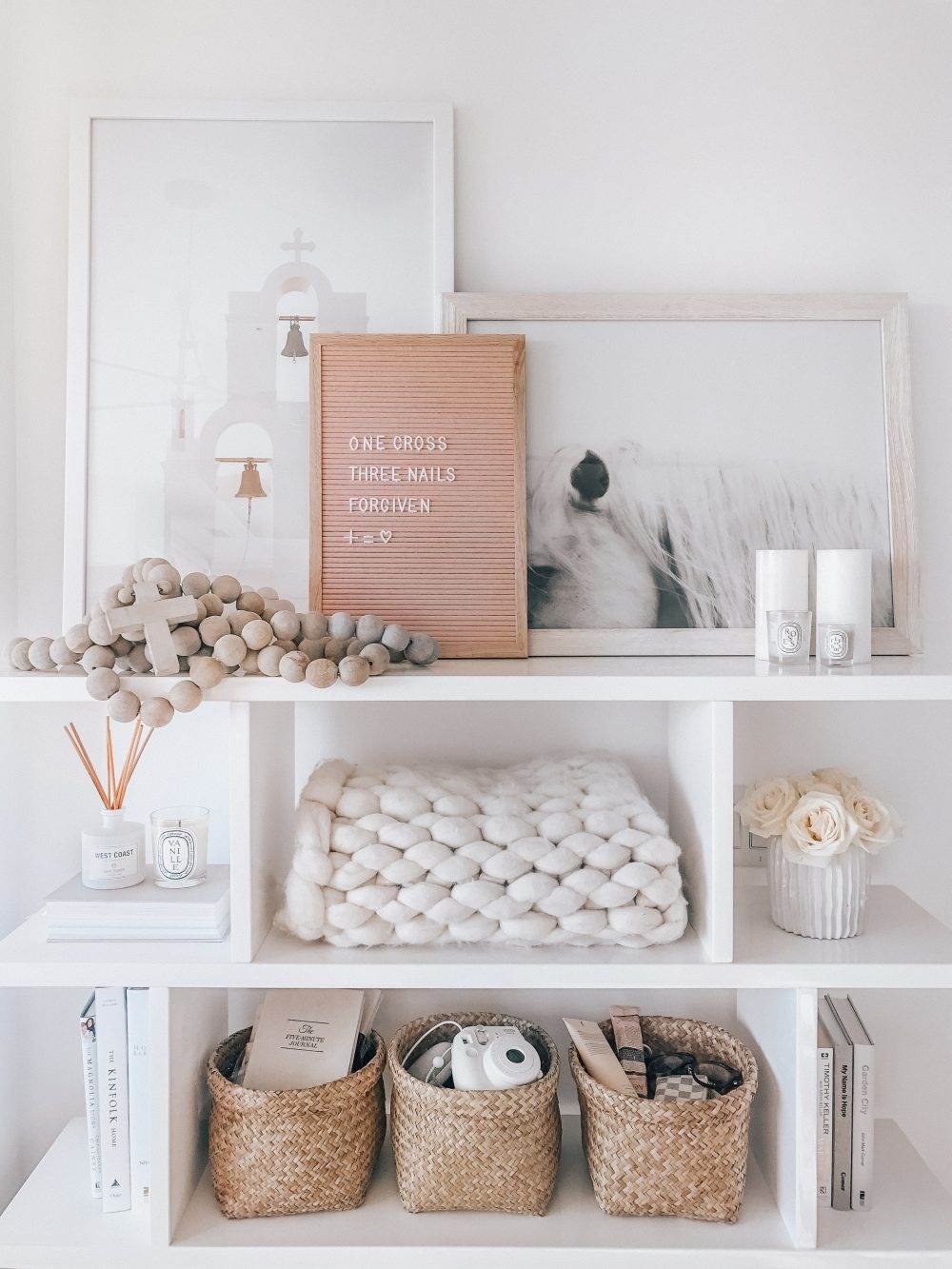 LIGHTBOX Gallery Post Type With Review